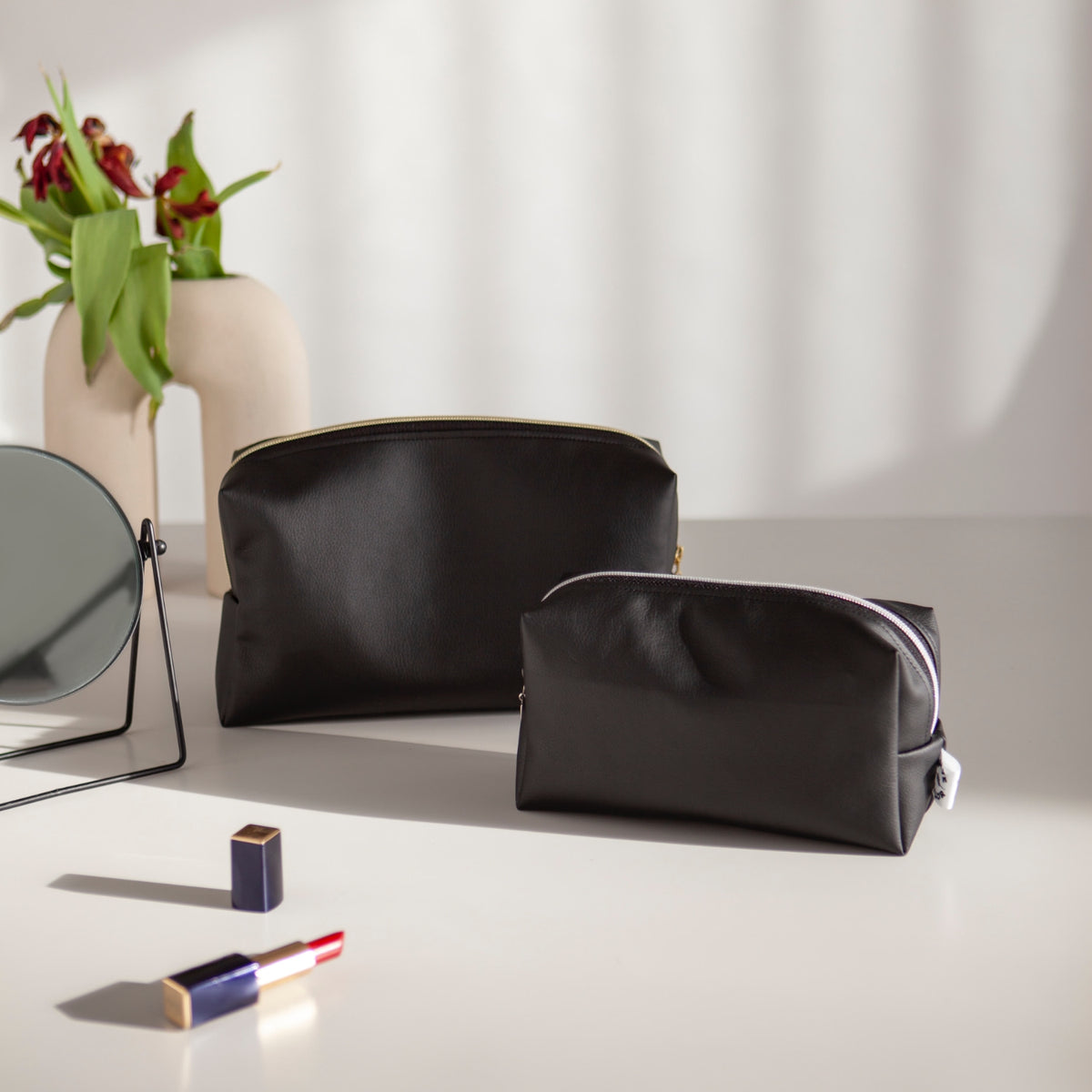 Froschkönig - Ebenholzschwarz klein